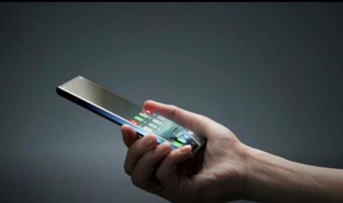 8 شركت دانش بنیان فناوری تلفن همراه هوشمند را توسعه می دهند