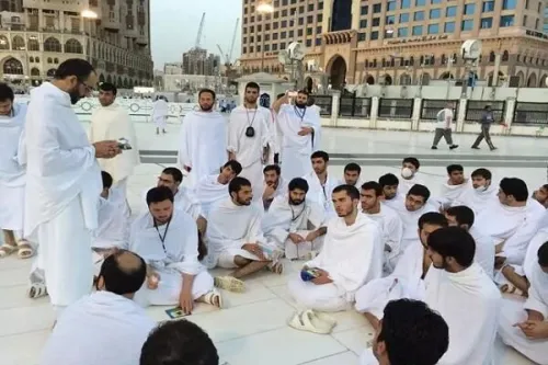 اعطای وام ۴۰ میلیون تومانی برای زائرین عمره مفرده دانشگاه آزاد